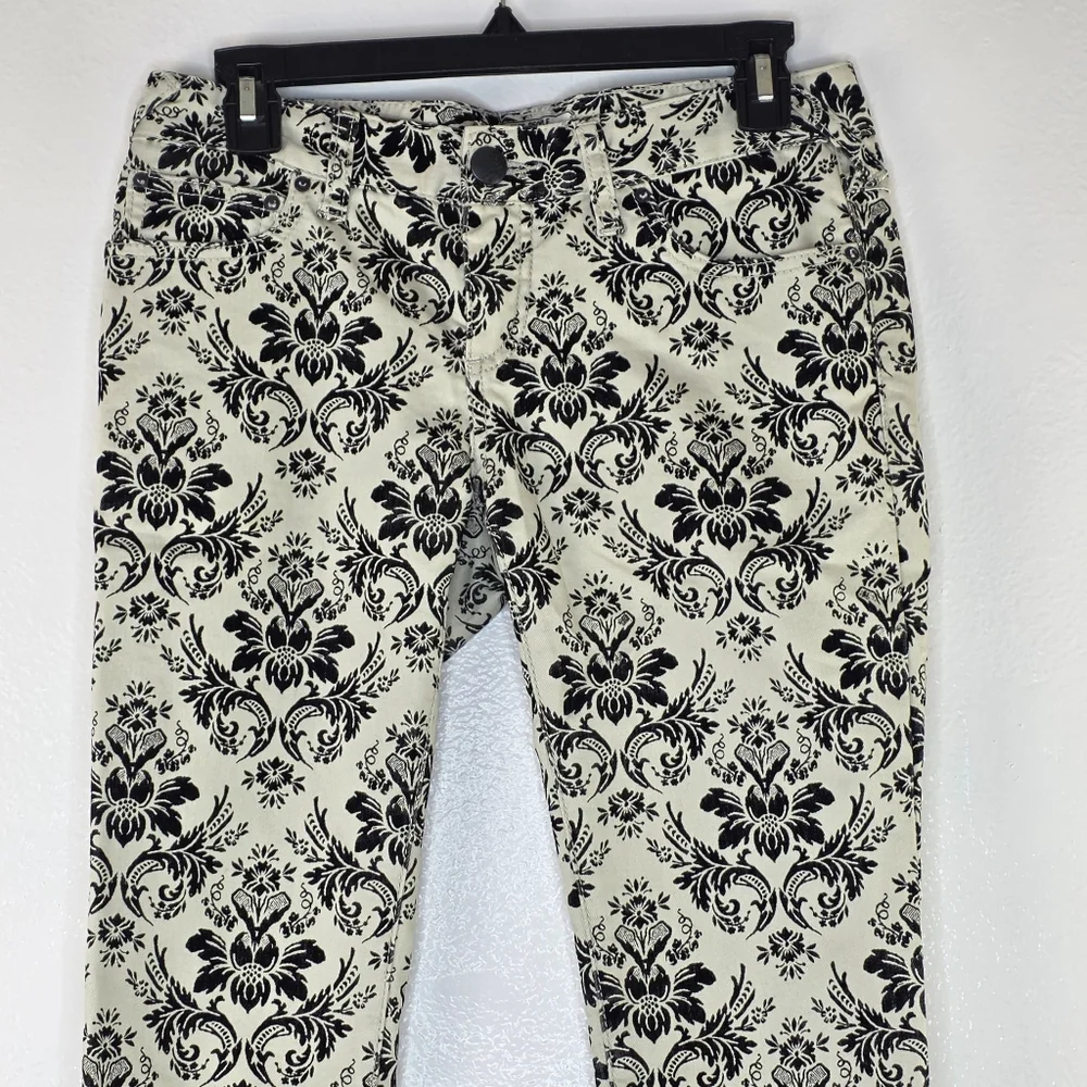 Free People Flocked Black Floral Brocade Pattern Denim Damask Jeans 26
